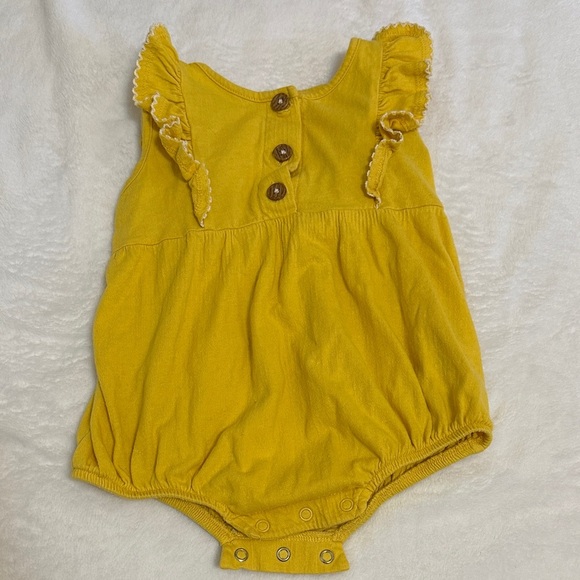 Wonder Nation Yellow Ruffle Bodysuit - Picture 1 of 4